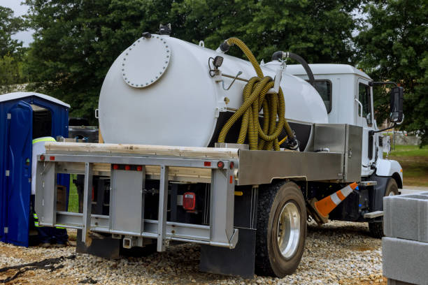 Best Luxury portable toilet rental  in Centereach, NY